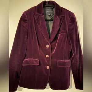 Banana Republic Women's Velvet Deep Plum Blazer Size 8